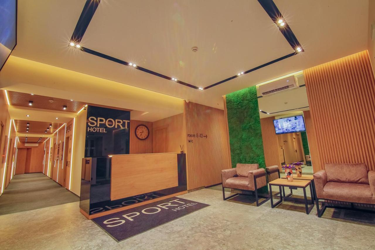 Sport Hotel 1 チェルカースィ エクステリア 写真